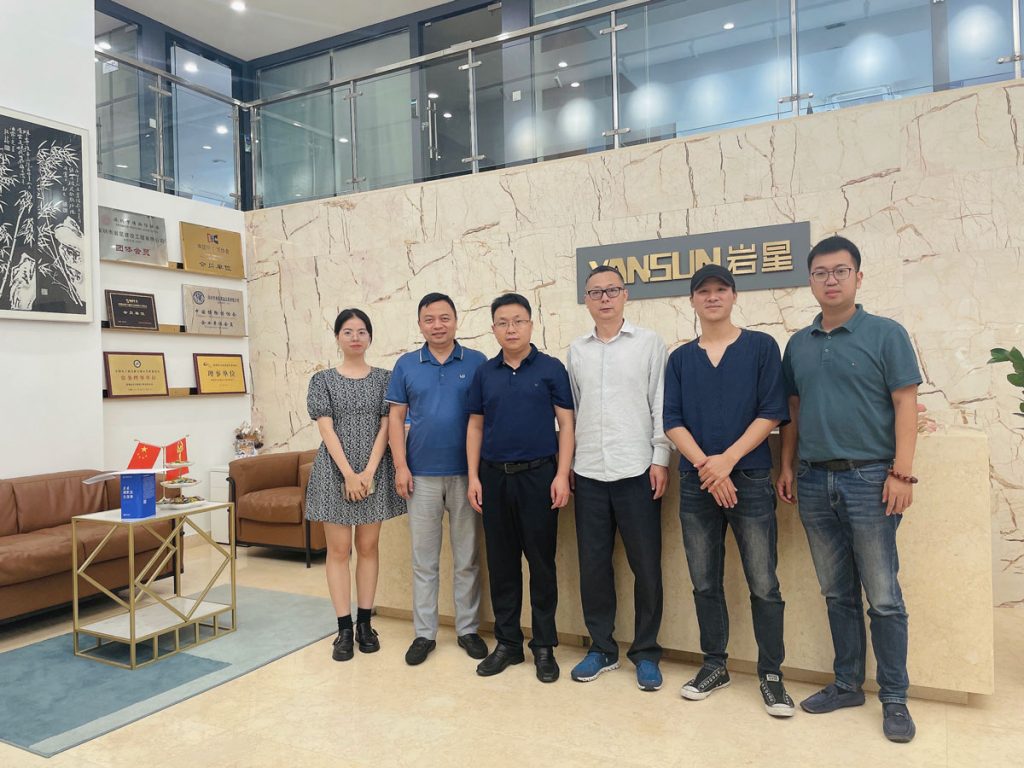深圳市博物館協(xié)會(huì)企業(yè)博物館專業(yè)委員會(huì)召開(kāi)第一次工作會(huì)議插圖(1)