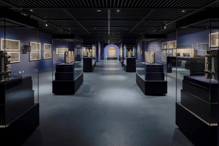 展館設(shè)計(jì)展示藝術(shù)與空間是密不可分的插圖